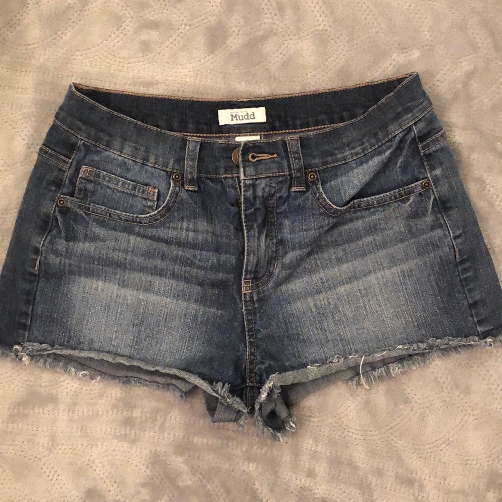 Mudd Mid-rise medium-wash denim shorts